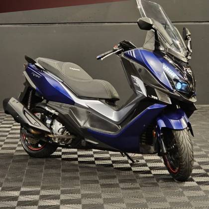 DAFRA CRUISYM 300 